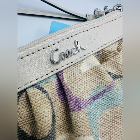 Coach Canvas Wristlet with Tumbler Bag Charm - Picture 6 of 9